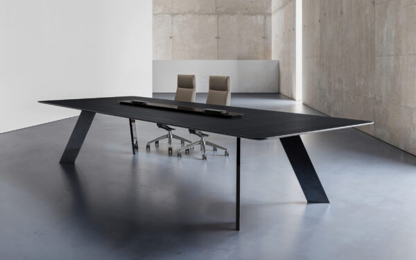 Table shapes comparison
